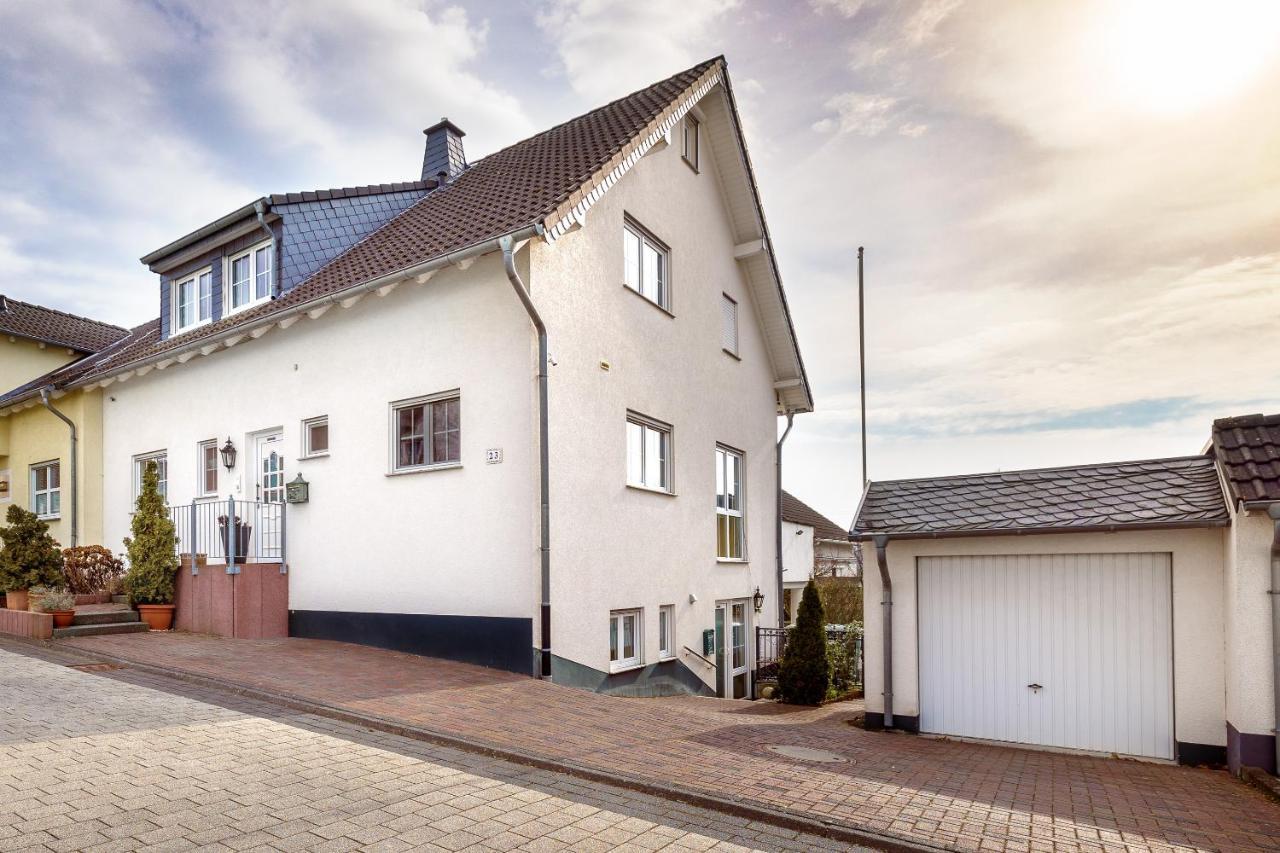 Ferienwohnung Julia - Klimatisiert Wolken Экстерьер фото